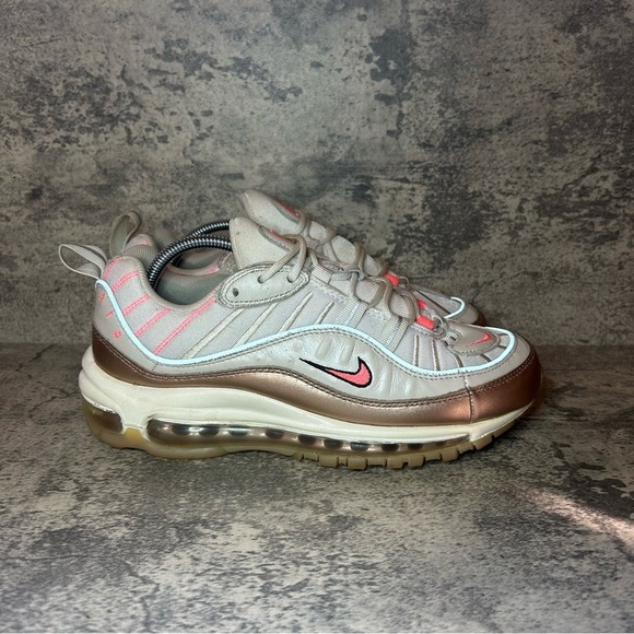Nike Air Max 98 Sneakers CI9907-100 Womens sz 8 pink - Picture 1 of 6